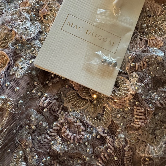 Mac Duggal STYLE# 20315 Sheer Neckline Floral Dress, EMBELLISHED CAP SLEEVE SZ 6 - Picture 5 of 8